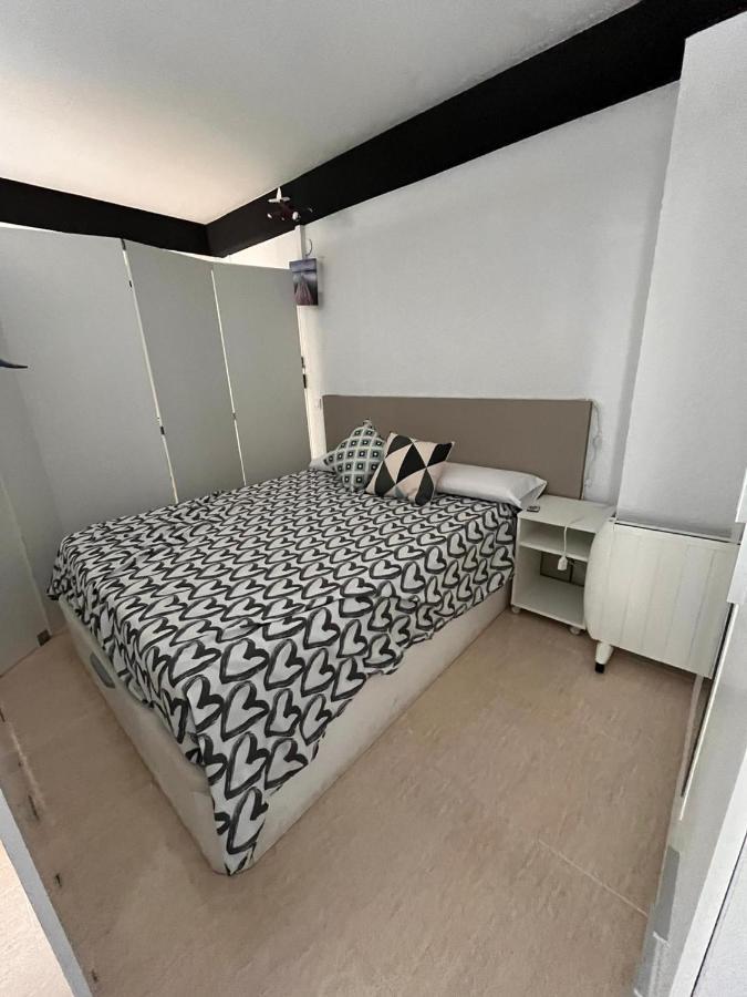 Apartamento Vacacional & Holiday Blanes Exteriör bild